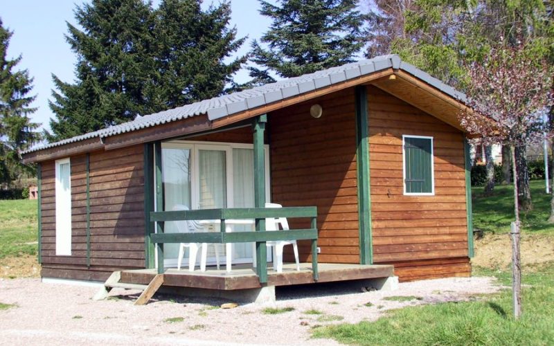 chaletcampingjpg##Chalets du camping des Prés de la Ville ##ADT 58##