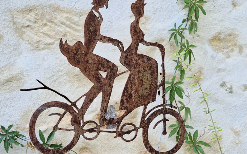 Au-bord-de-Loire-accueil-velojpg##Chambres d'hôtes Au bord de Loire_La Marche_Nièvre_Bourgogne##Christiane Vavouil##