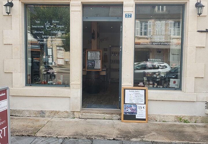 Devanture-27jpg##Devanture##La Cerise sur le Cochon## Devanture-27jpg##Devanture##La Cerise sur le Cochon##