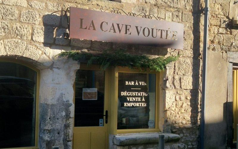 Entree-principale-4jpg##Entrée principale##La Cave Voûtée - Domaine Les Chaumes ## Entree-principale-4jpg##Entrée principale##La Cave Voûtée - Domaine Les Chaumes ##