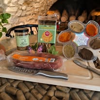 Produits-artisanauxjpg##Produits artisanaux ##La Cave Voûtée - Domaine Les Chaumes## Produits-artisanauxjpg##Produits artisanaux ##La Cave Voûtée - Domaine Les Chaumes##